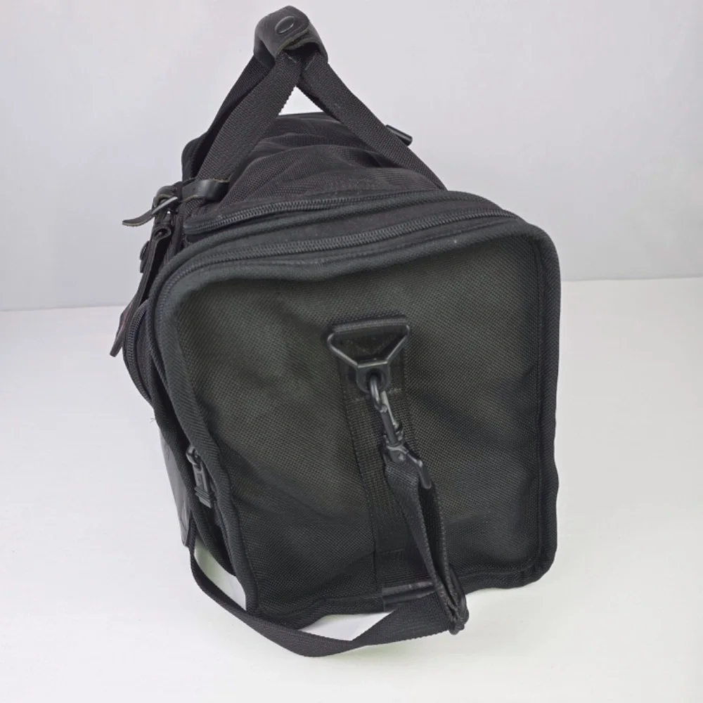 TUMI Alpha Weekend Bag Carry-On Duffle Black Ballistic Nylon 18"x 7"x 11" 221D3 - Picture 4 of 14